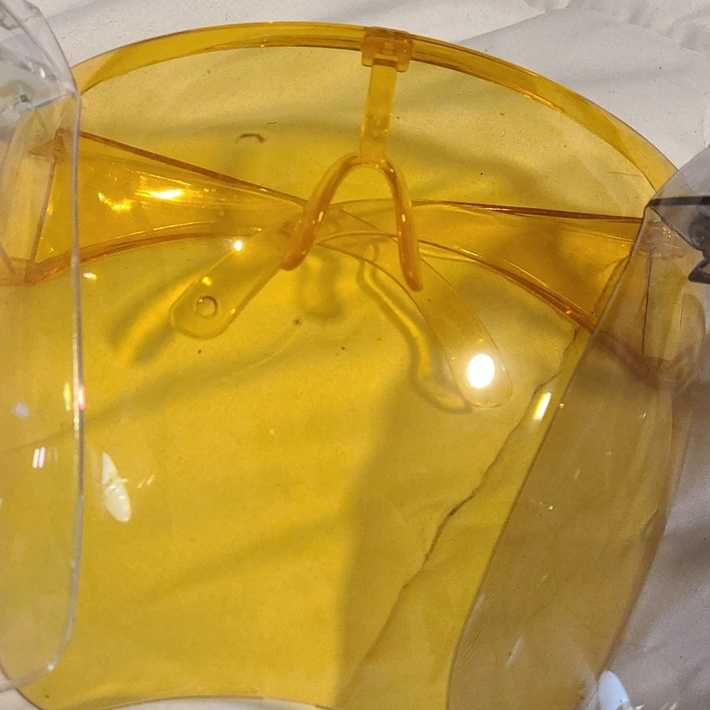 Face Shields - Picture 3 of 4